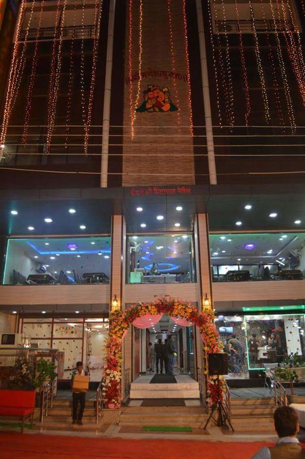 Hotel Shree Vinayak Palace โบปาล ภายนอก รูปภาพ
